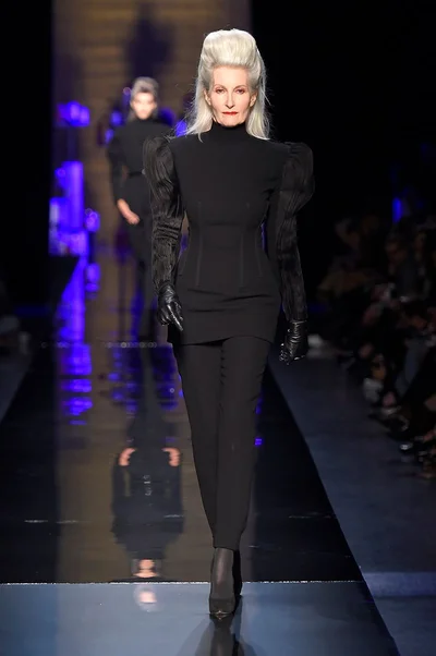 Look 1
